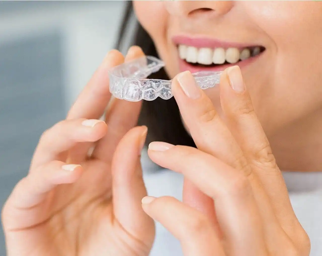 A Busy Adult’s Guide to Clear Aligners in Surbiton and Morden